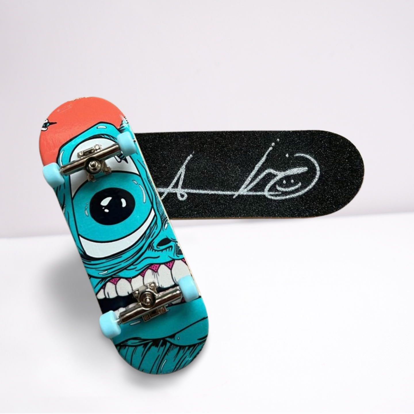 “The AB Team” Fingerboard - Blue (2/5)